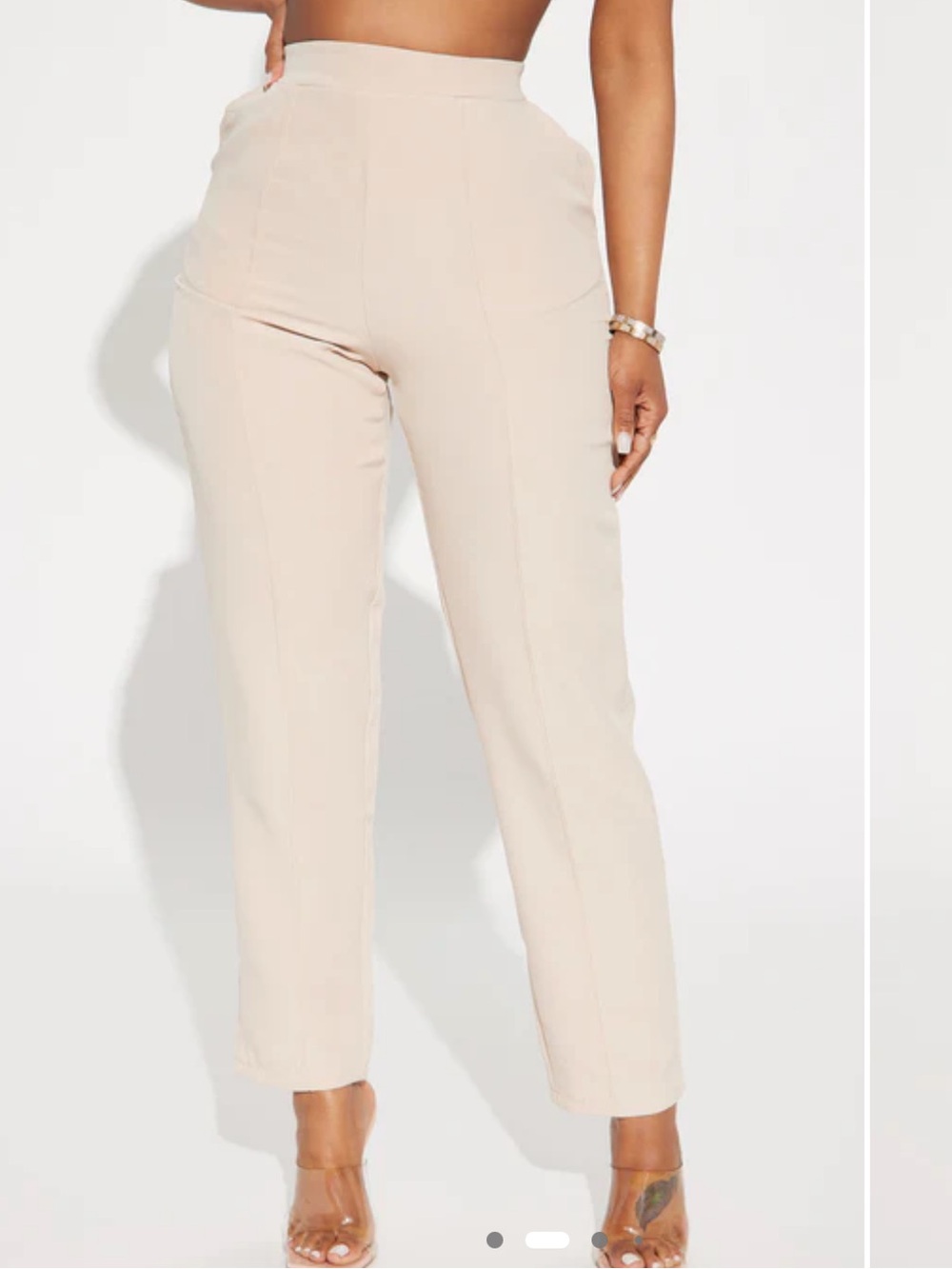 PrettyLittleThing Light Beige Pleated Trousers Mid Rise Size 4